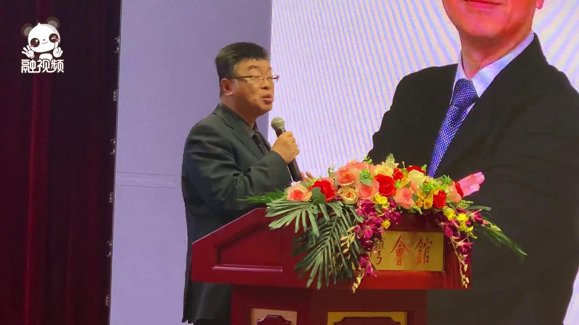 台湾著名政论家邱毅：希望两 岸媒体人让最诚实的声音传递到两岸图片